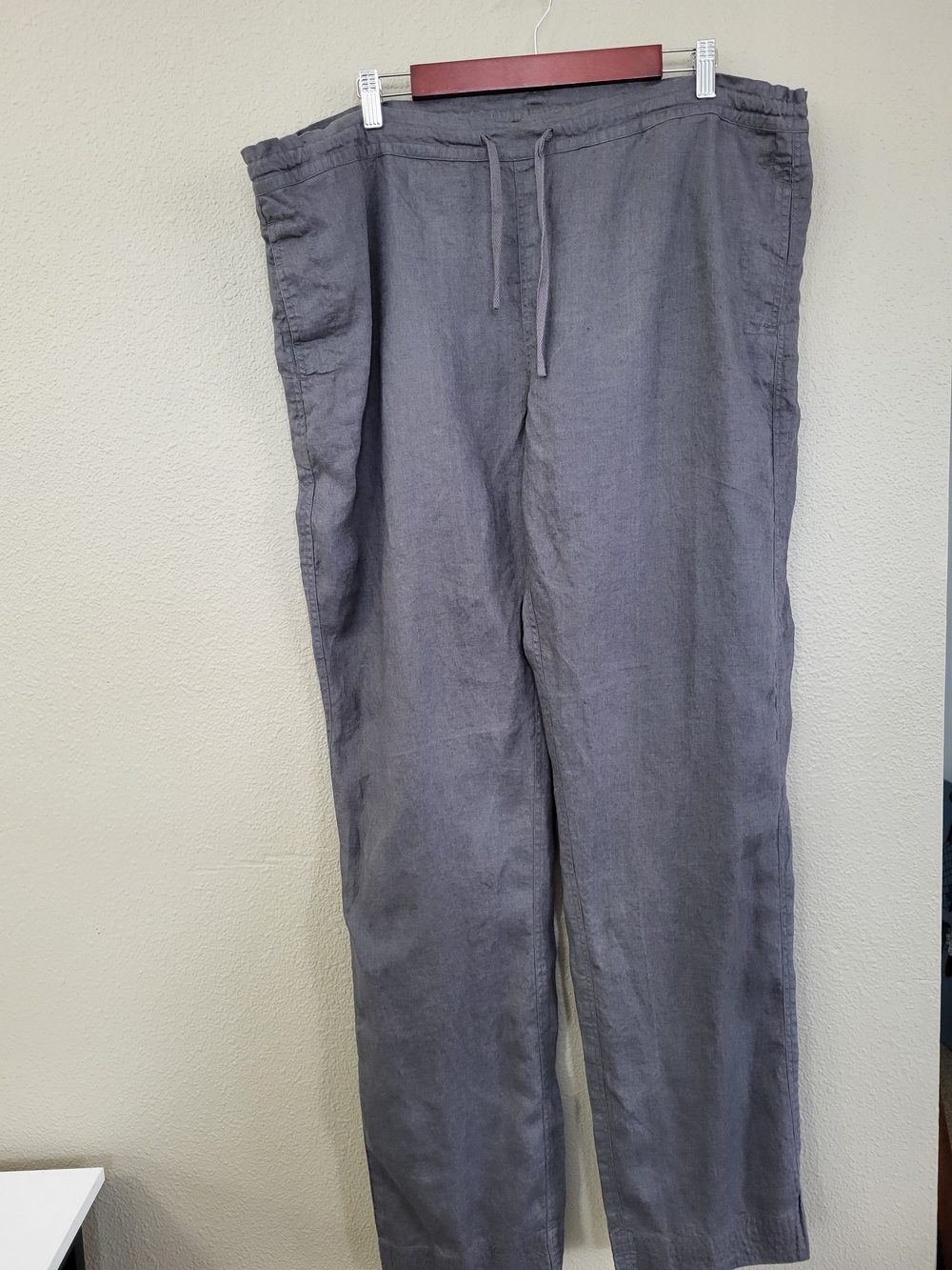 ISLAND Importer Men's Pants Straight-leg gray 100 %Linen size L 36 lightweight